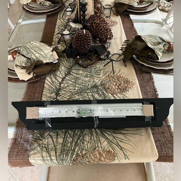 Black Crown Molding Syle Display Shelf - Picture 2 of 3